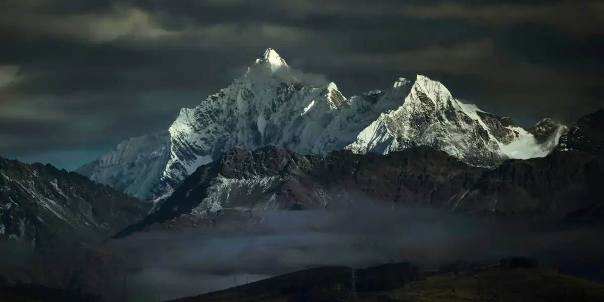 Spectacular View of Apu Salkantay